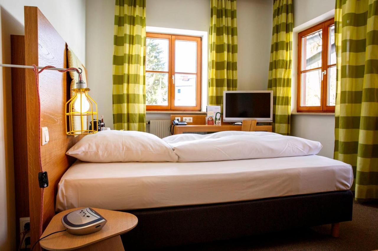 Hotel Gut Schwaige Ebenhausen Екстер'єр фото
